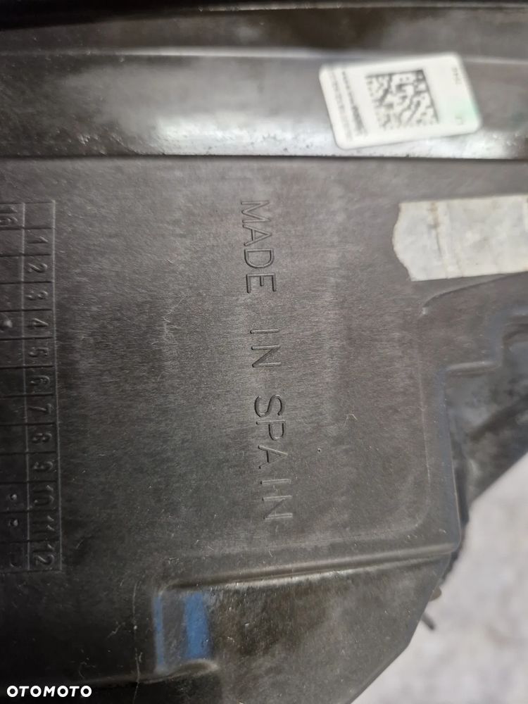 Seat Arona Ibiza V 6F Lampa Lewa Zwykła Idealna - 13