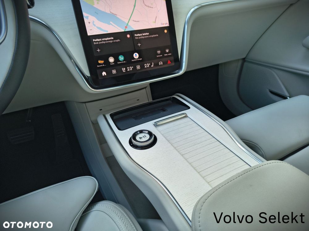 Volvo EX90 - 28