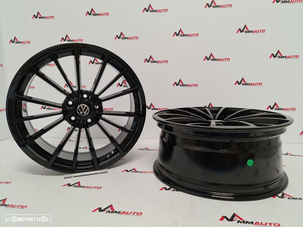 Jantes VW Golf Clubsport 2022 Preto Brilho 19 - 3