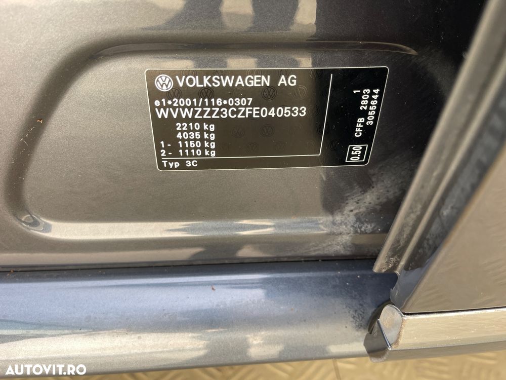 Volkswagen Passat 2.0 TDI BlueMotion Tehnology DSG Comfortline - 40