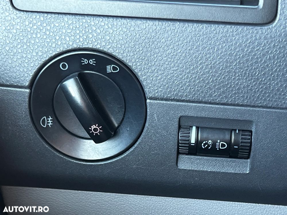 Volkswagen Transporter Caravelle DSG Comfortline Lung - 15