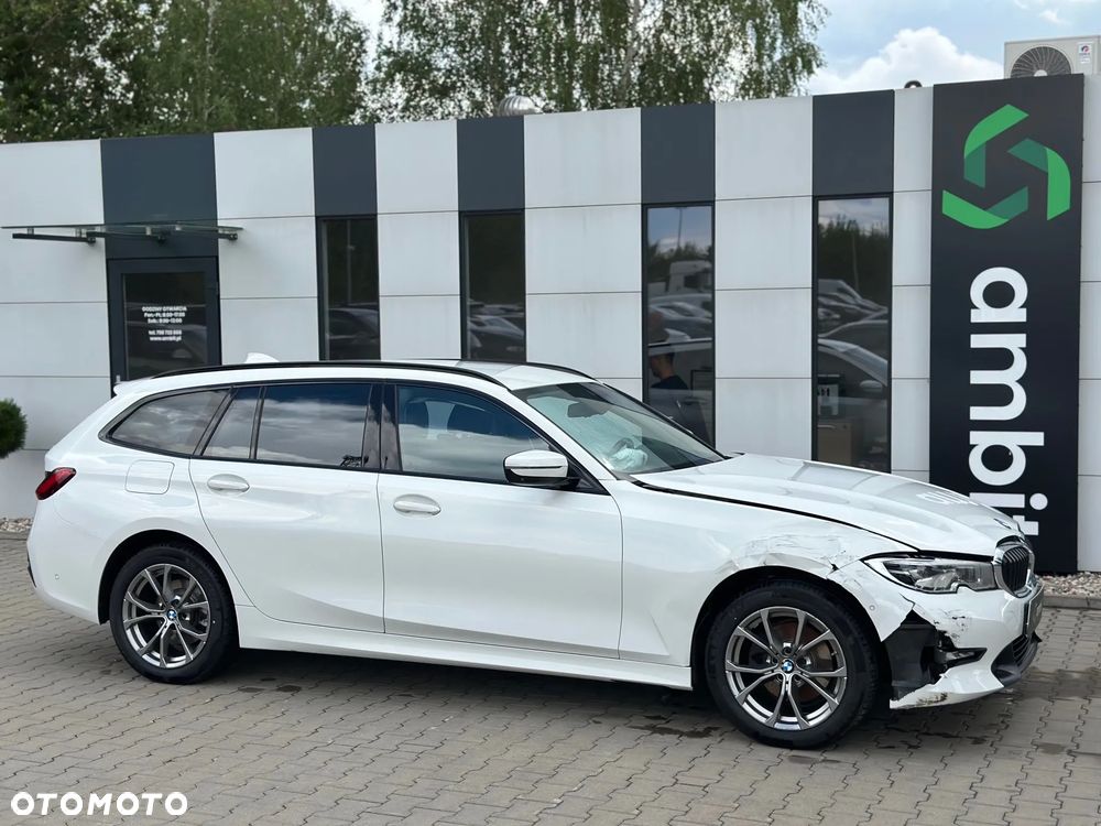 BMW Seria 3 320d xDrive - 1