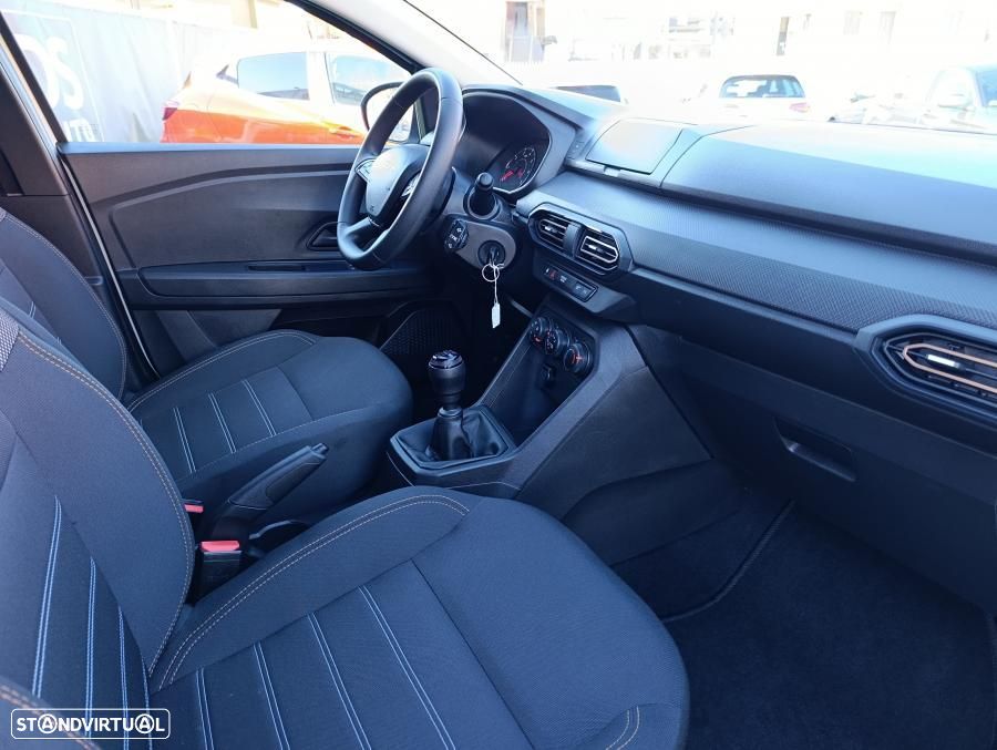 Dacia Sandero 1.0 ECO-G Essential Bi-Fuel - 13
