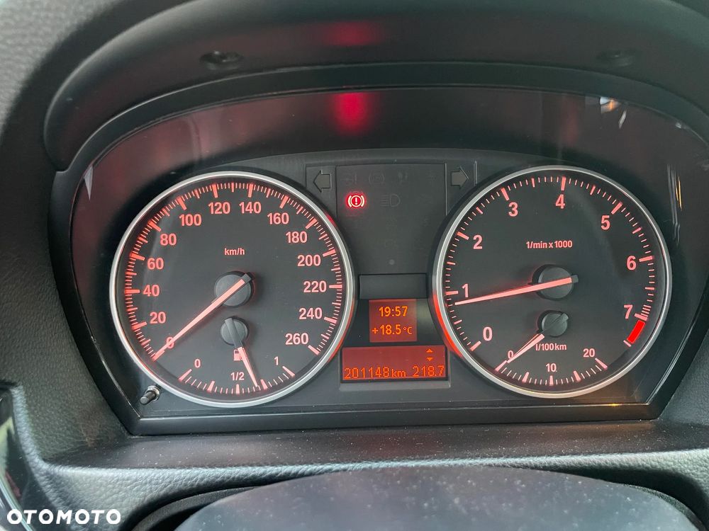 BMW Seria 3 - 12