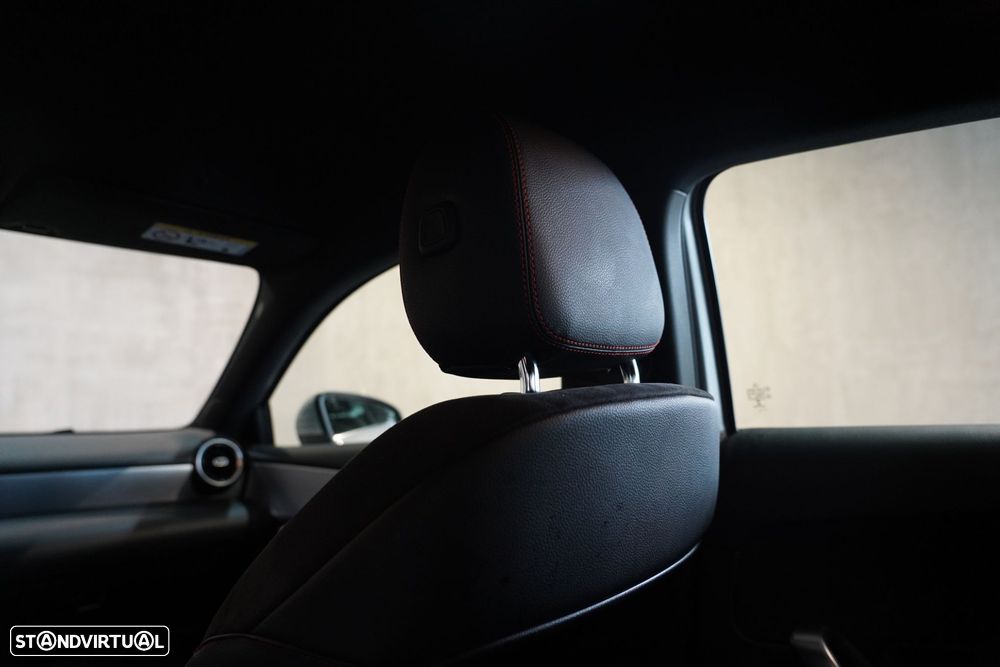 Mercedes-Benz A 180 Limousine - 32