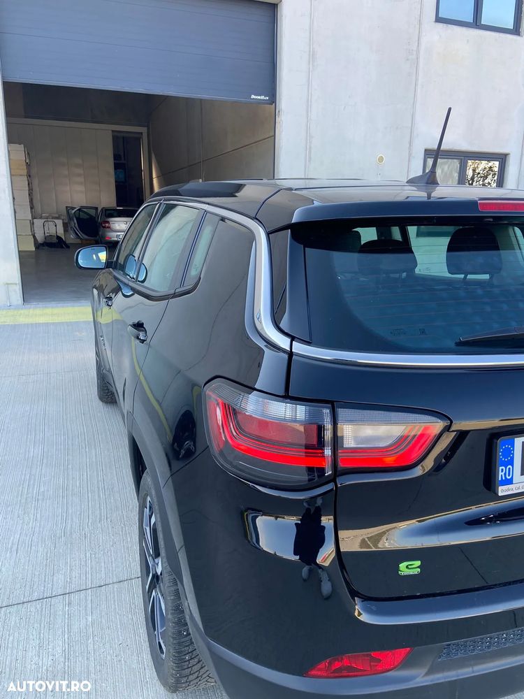 Jeep Compass 1.5 AT FWD MHEV Summit - 5