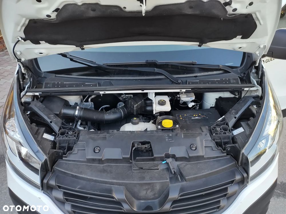 Renault Trafic - 30