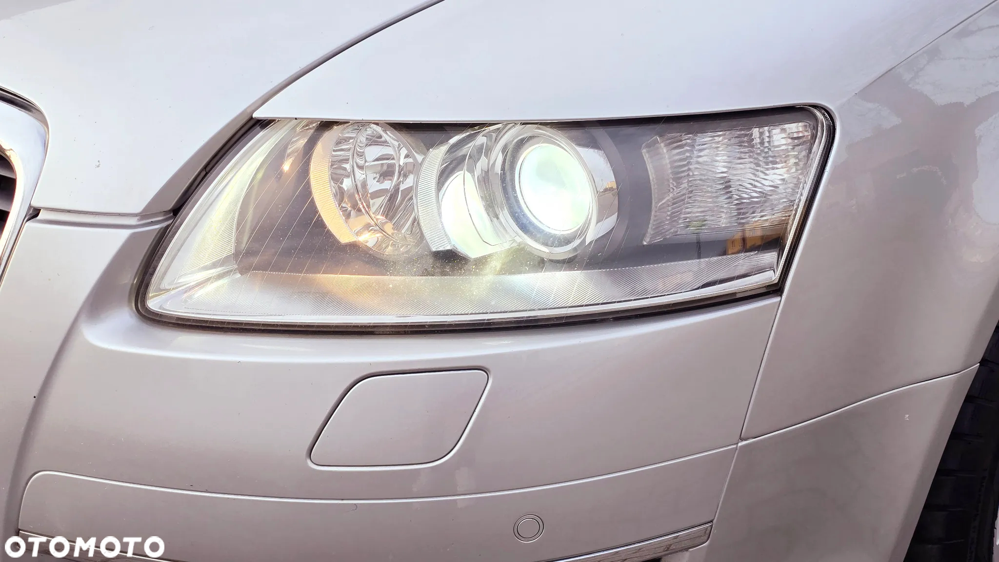 Audi A6 Avant 2.4 - 18