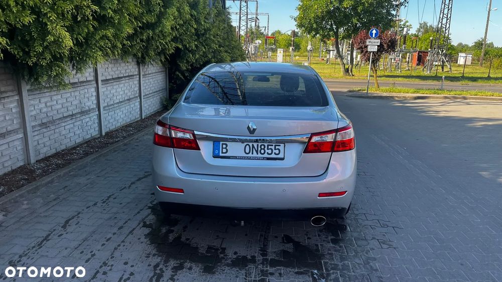 Renault Latitude - 10