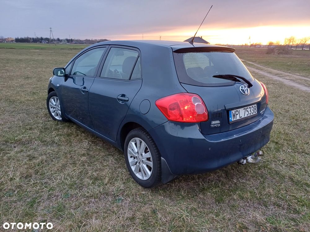 Toyota Auris 2.0 D-4D Sol - 5