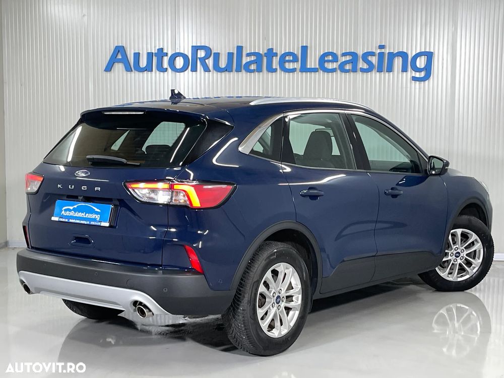 Ford Kuga 1.5 EcoBoost TITANIUM - 4