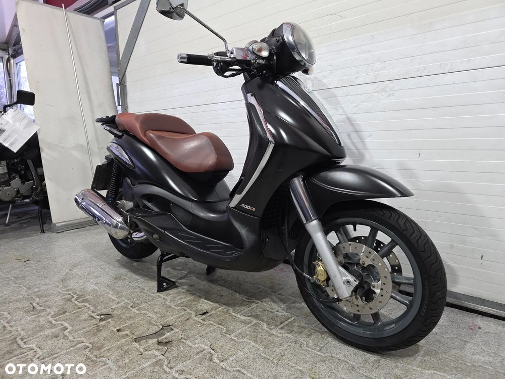 Piaggio Beverly - 3