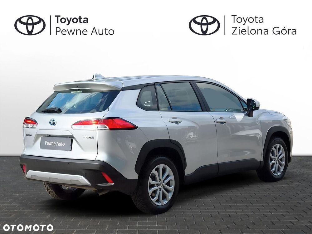 Toyota Corolla Cross - 8