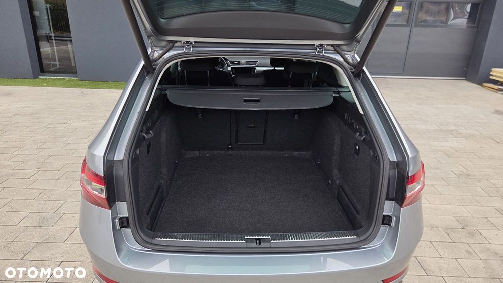 Skoda Superb 1.8 TSI Ambition - 5