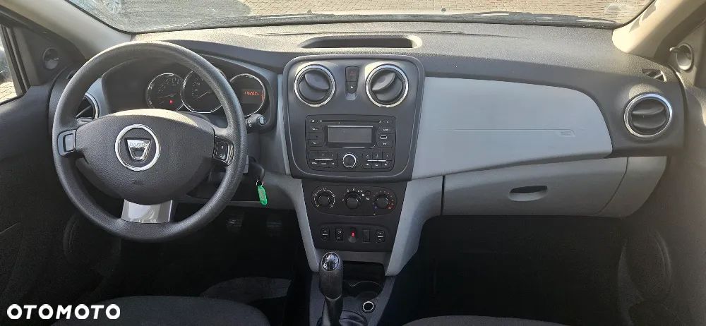 Dacia Sandero 1.2 16V - 11