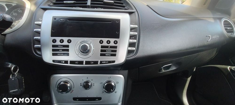 Lancia Delta 1.4 T-Jet Silver - 10