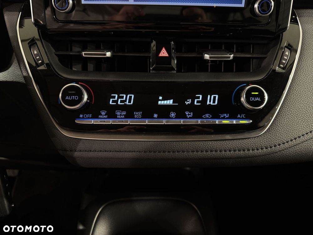 Toyota Corolla - 26