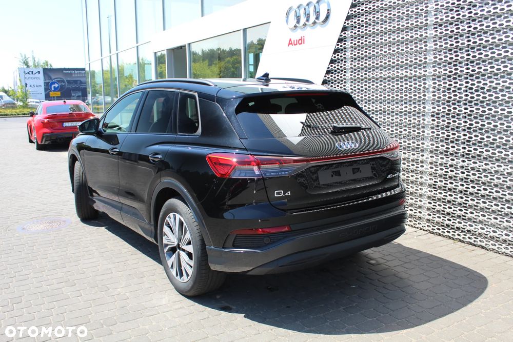 Audi Q4 e-tron 40 63kWh Advanced - 5