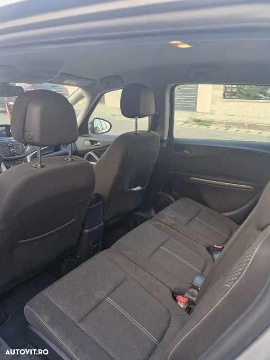 Opel Zafira - 6