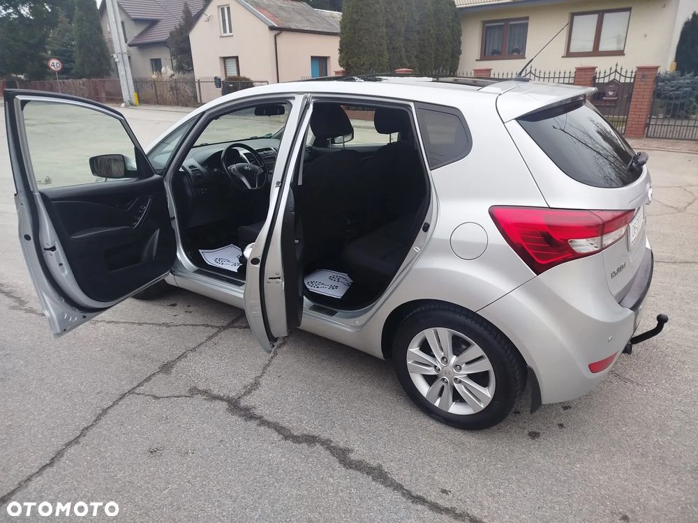 Hyundai ix20 1.4 blue YES Plus - 23