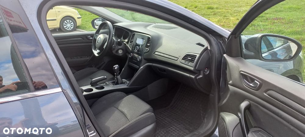 Renault Megane BLUE dCi 115 ZEN - 6