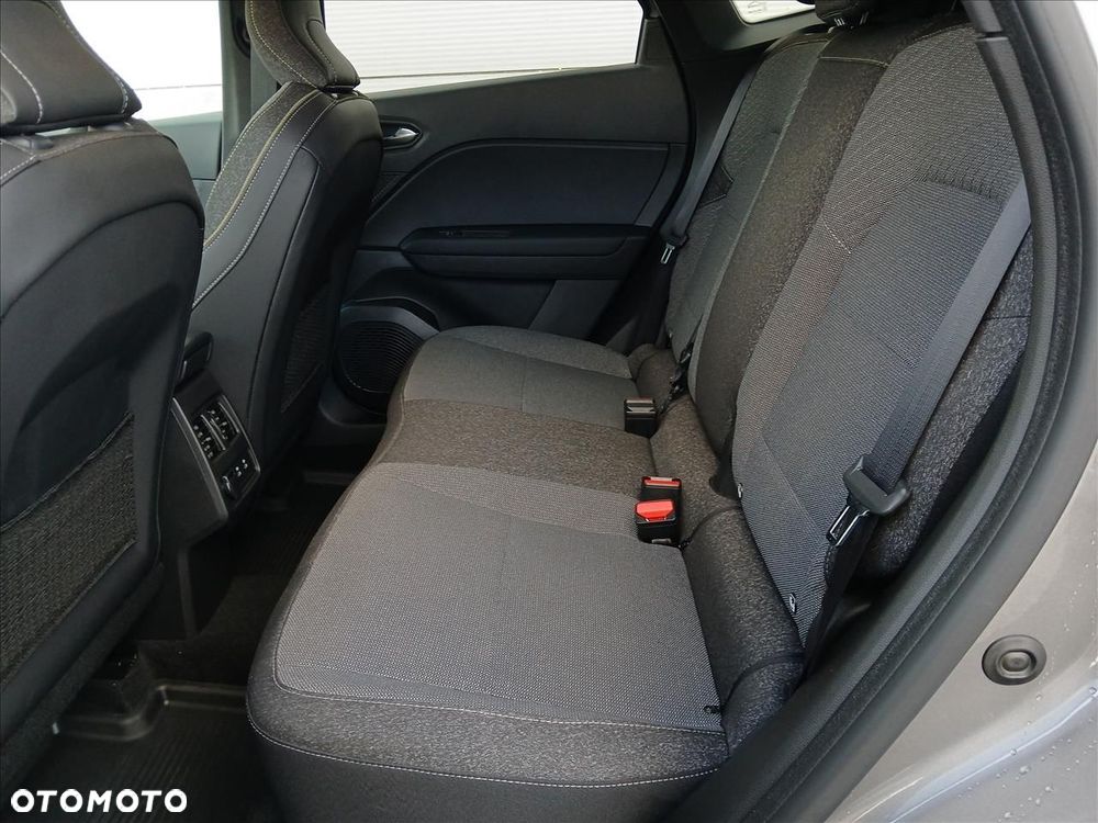 Renault Symbioz - 12