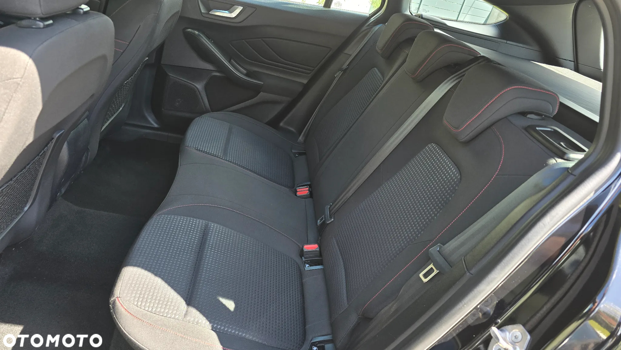 Ford Focus - 28