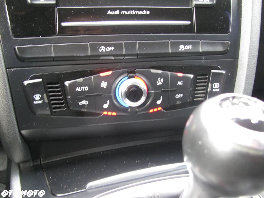 Audi A4 Avant 2.0 TDI - 24