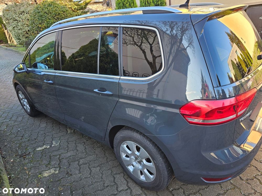 Volkswagen Touran ver-2-0-tdi-bmt-highline-dsg - 12