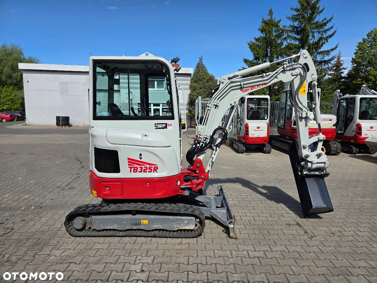Takeuchi Koparka Minikoparka Takeuchi TB325 V3 Powertilt + HS03 + 3 łyżki - 6
