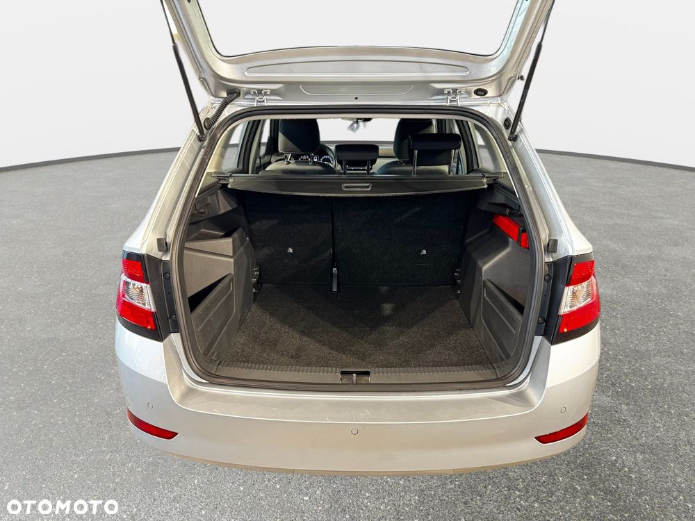 Skoda Fabia - 10