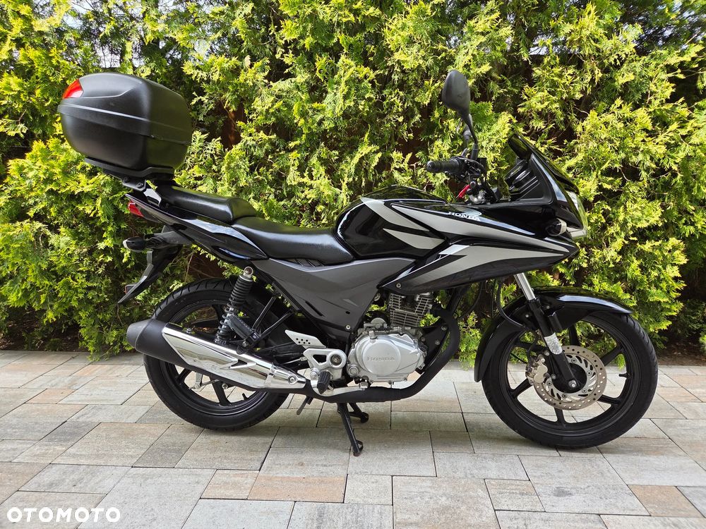 Honda CBF - 2