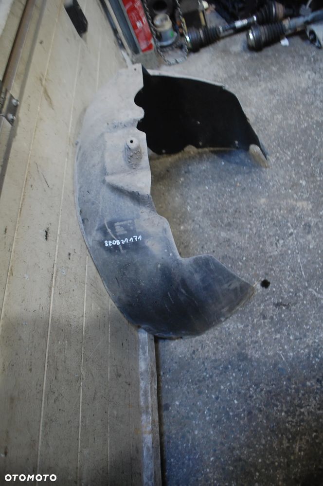 NADKOLE LEWY PRZÓD PRZEDNIE LEWE 8E0821171 AUDI A4 B6 - 3