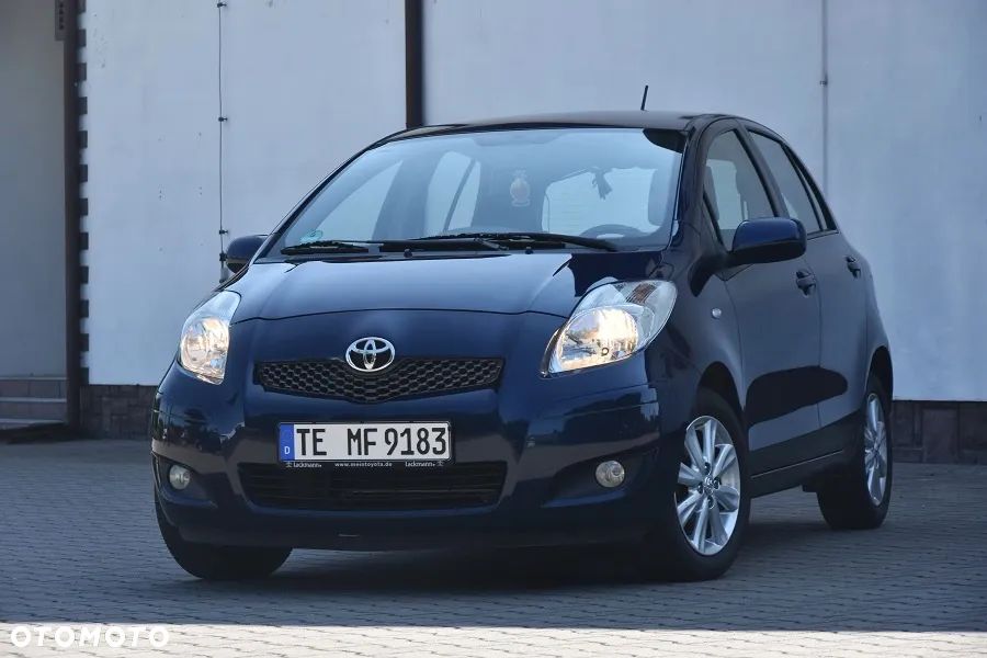 Toyota Yaris 1.33 Selection Platinum - 1