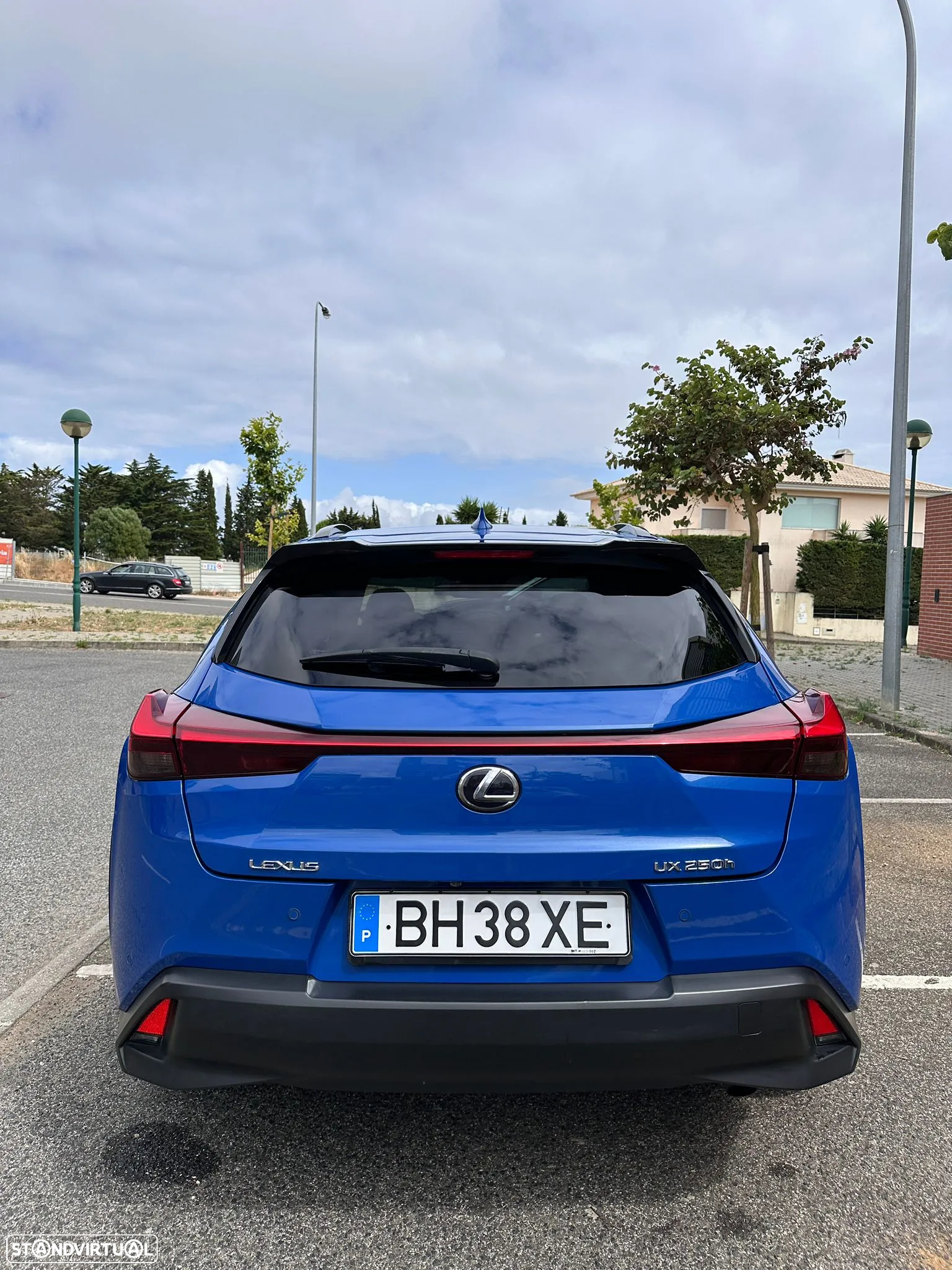 Lexus UX 250h Special Edition (LCA) - 5