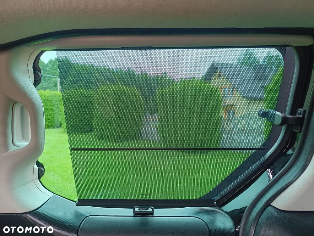 Citroën Berlingo Multispace BlueHDi 120 S&S SHINE - 33