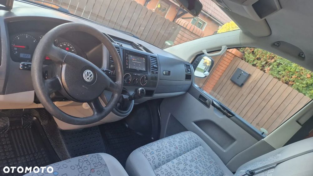 Volkswagen TRANSPORTER T5 - 10