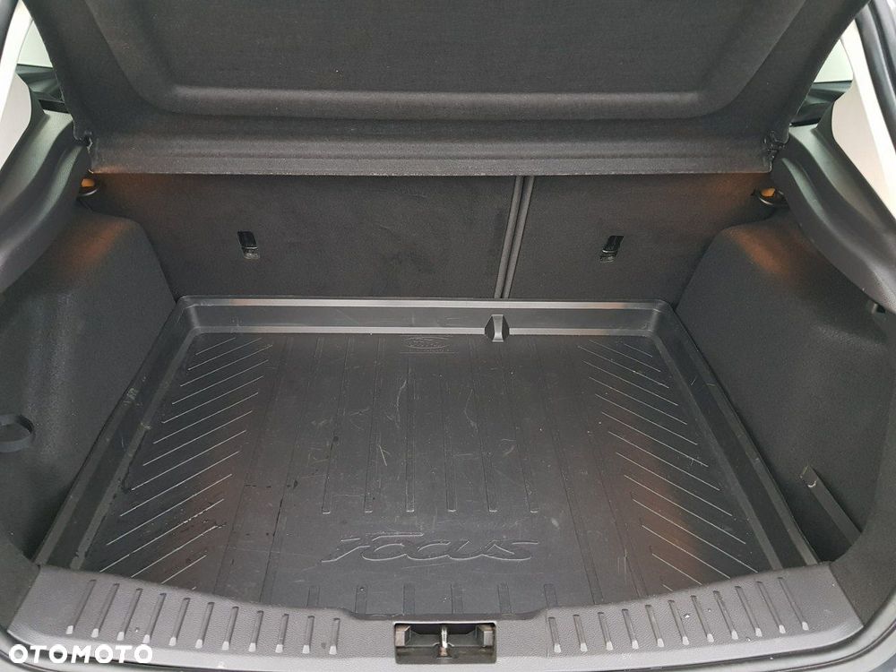 Ford Focus - 14