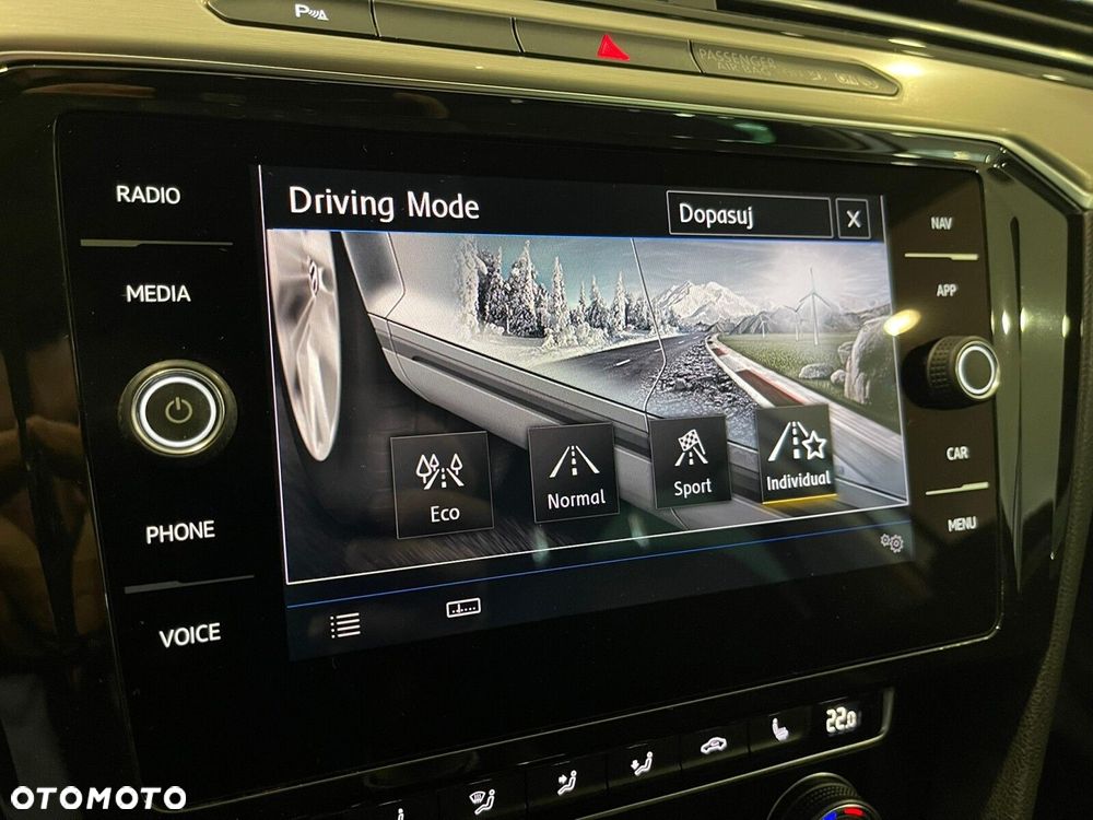 Volkswagen Passat - 17