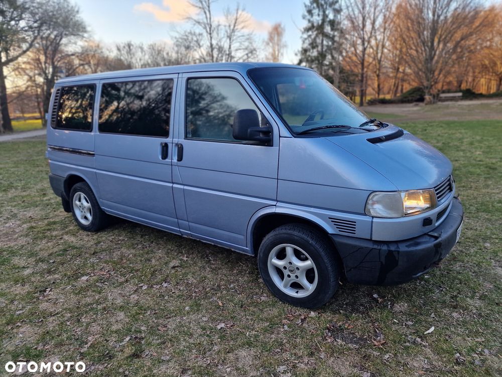 Volkswagen Caravelle - 6