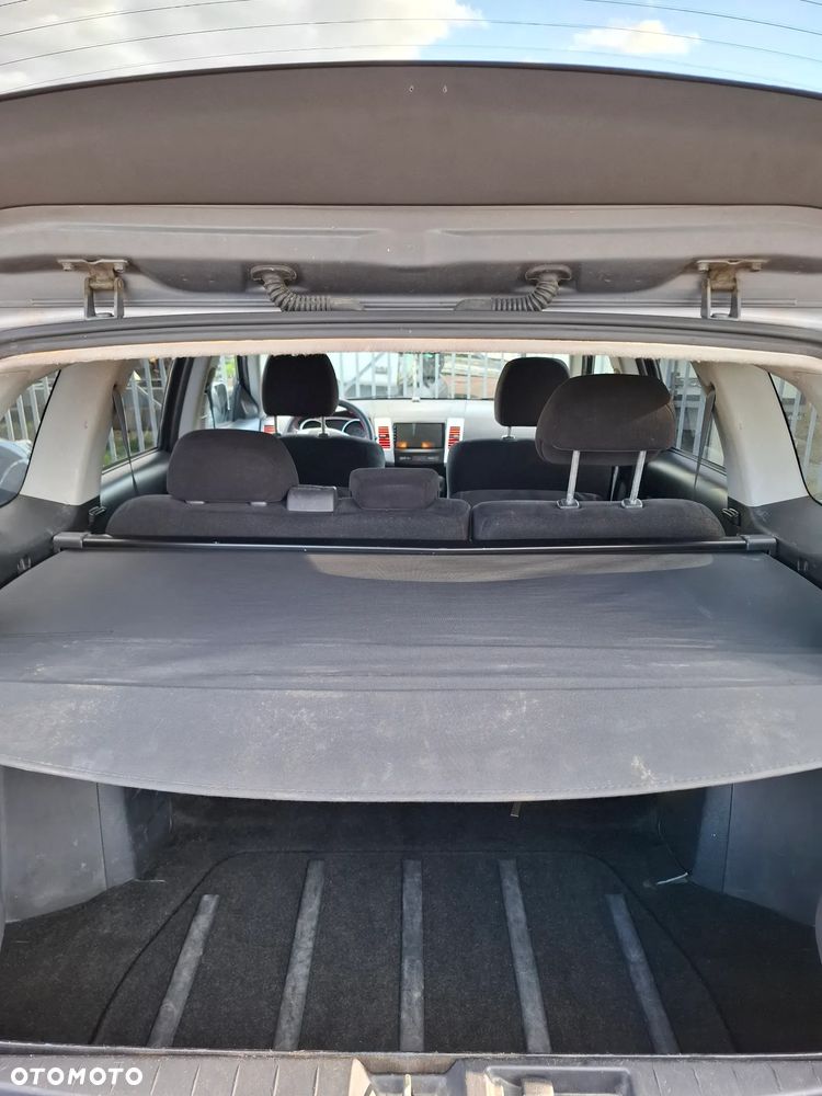 Mitsubishi Outlander 2.4 4WD Intense - 8