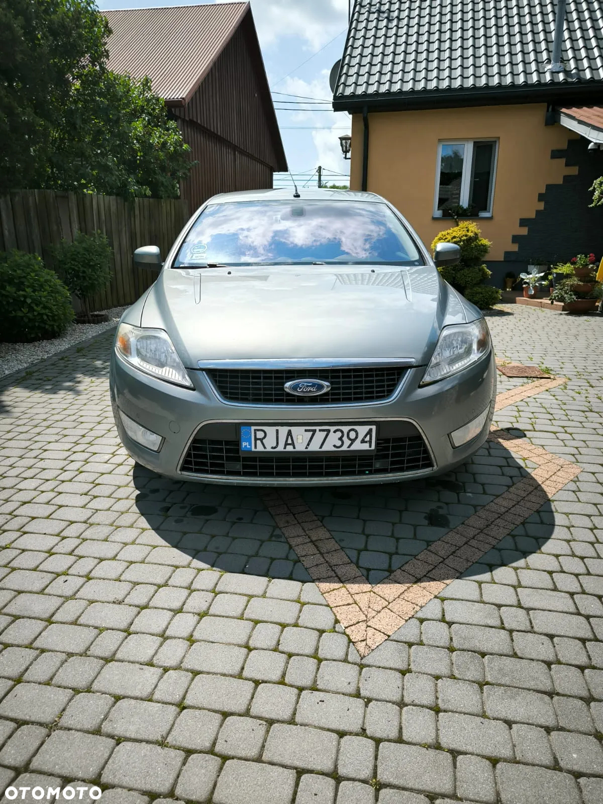 Ford Mondeo - 2
