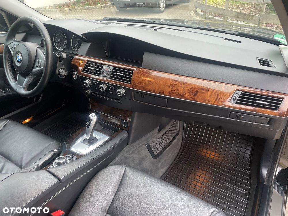BMW Seria 5 530d - 15
