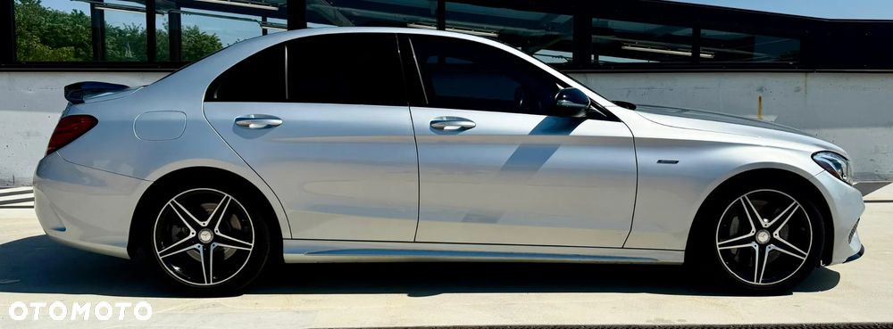 Mercedes-Benz Klasa C AMG 43 4-Matic - 13