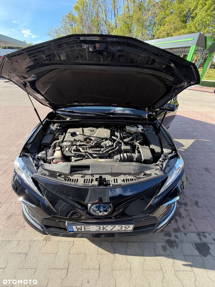 Toyota Camry 2.5 Hybrid Executive CVT - 17