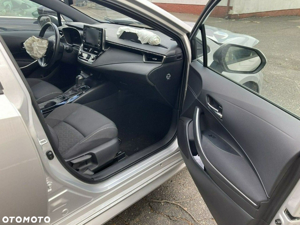 Toyota Corolla - 14