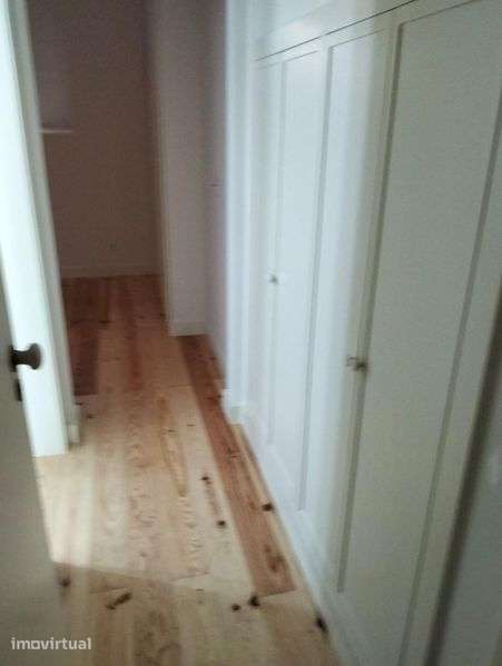 Apartamento T2 na Estrela - Grande imagem: 2/12