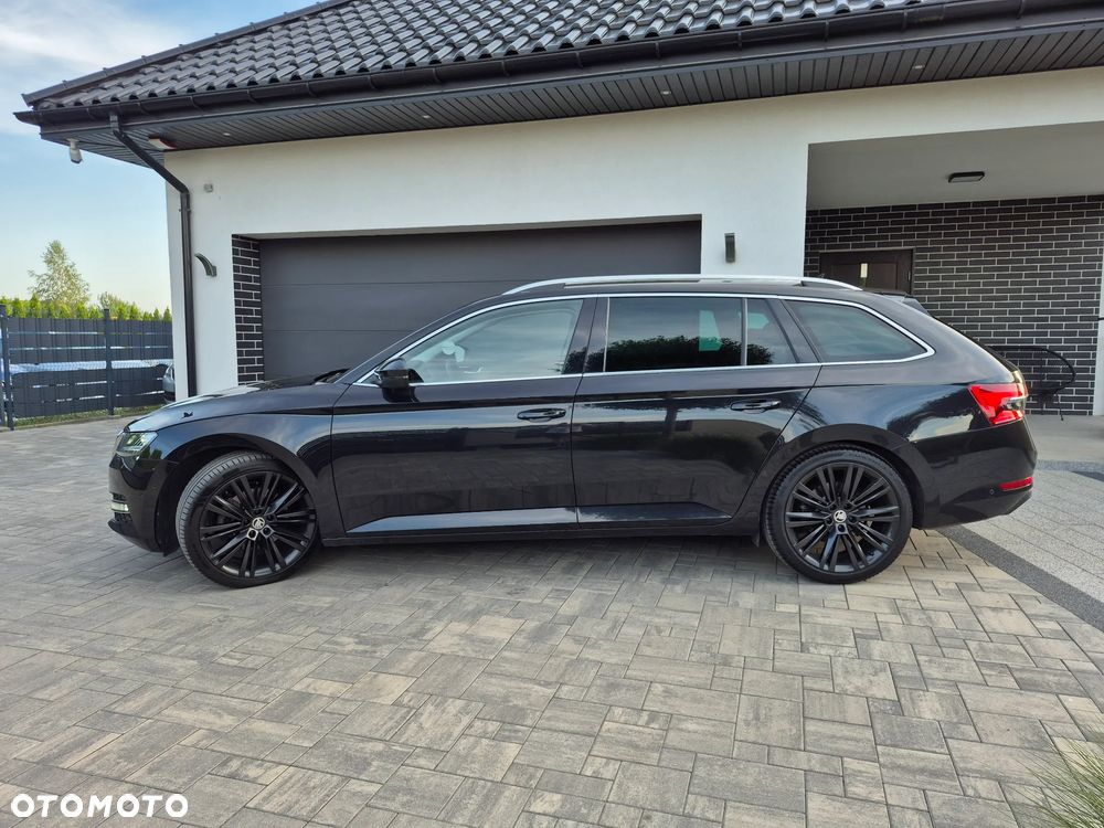 Skoda Superb 2.0 TSI Style DSG - 38
