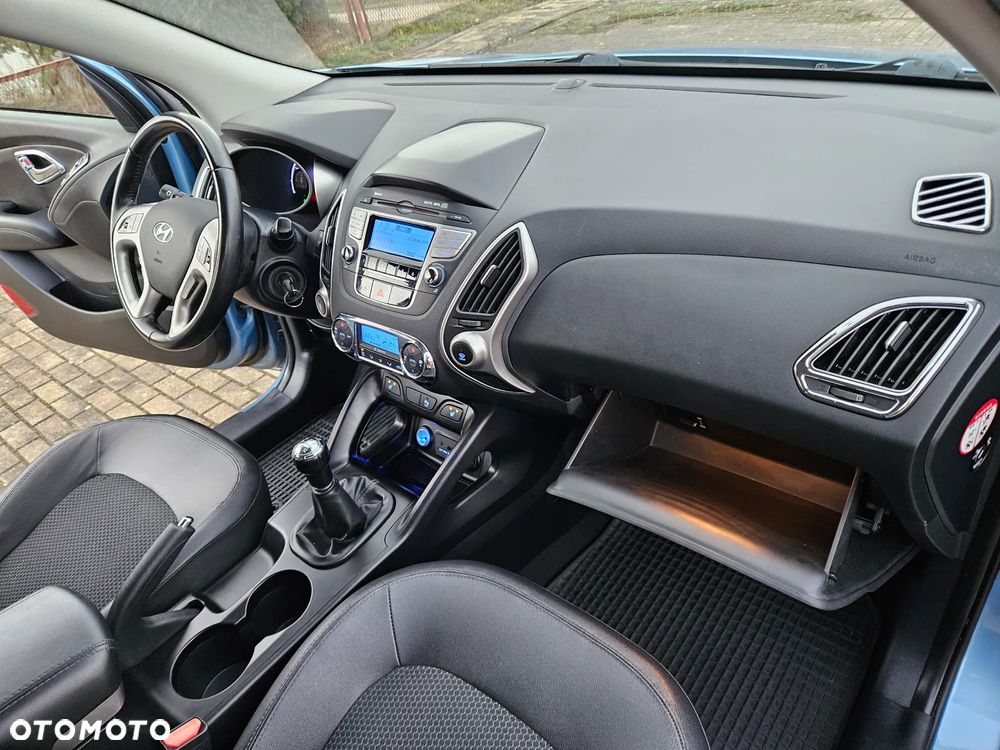 Hyundai ix35 2.0 Premium 2WD - 32