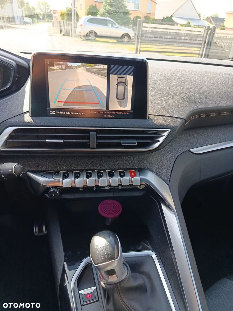 Peugeot 3008 1.5 BlueHDi Allure S&S - 6